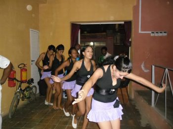 Gala Artística Al Compás, danzas- El Papalote, Rueda de casino, Sabor a Chachachá (2014-05-16) Zenny Martinez