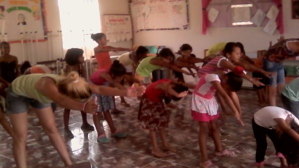 Taller de apreciación-creación danza, Venezuela, Portuguesa, comunidad Villa del Llano. (2016-03-02) Zenny Martinez